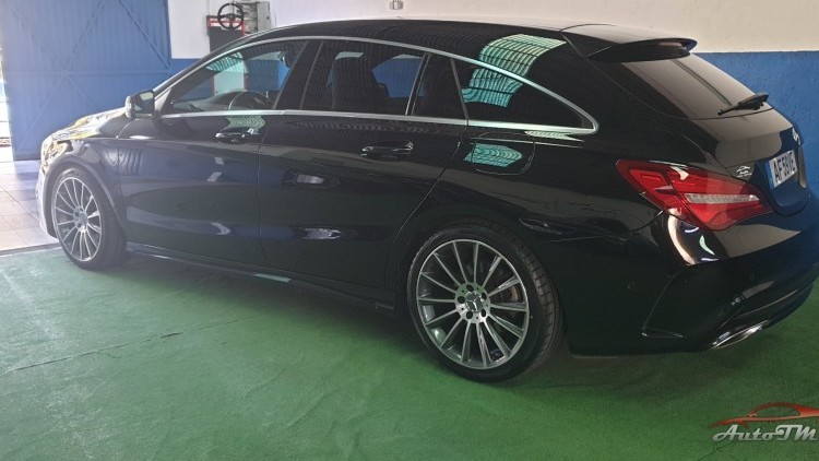 Mercedes-Benz Classe CLA 220 AMG-LINE