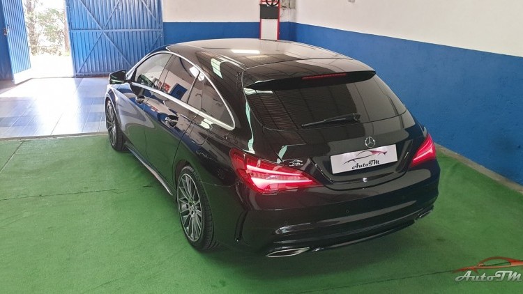 Mercedes-Benz Classe CLA 220 AMG-LINE