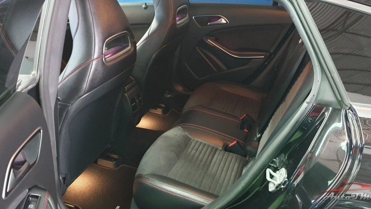 Mercedes-Benz Classe CLA 220 AMG-LINE