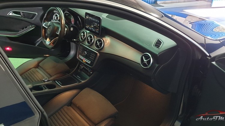 Mercedes-Benz Classe CLA 220 AMG-LINE