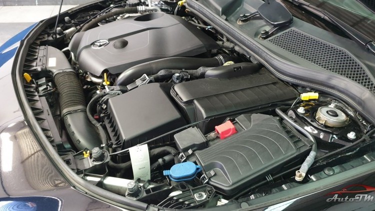 Mercedes-Benz Classe CLA 220 AMG-LINE