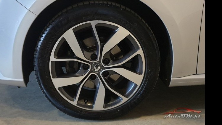 Renault M&eacute;gane Sport Tourer BOSE