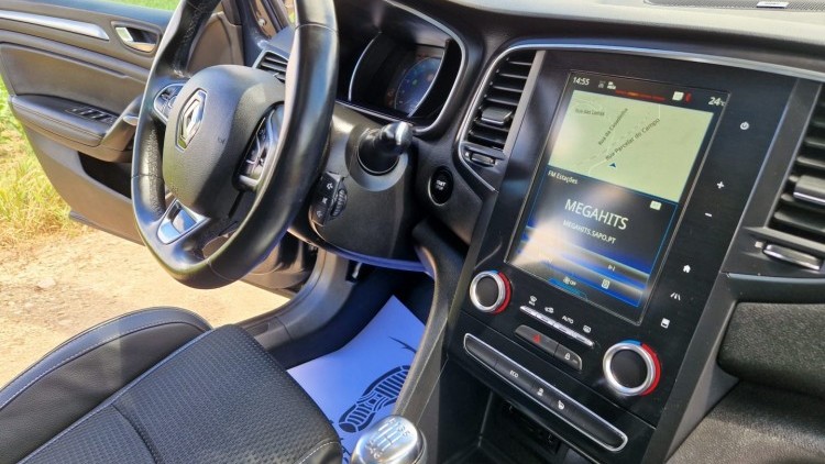 Renault M&eacute;gane Sport Tourer BOSE