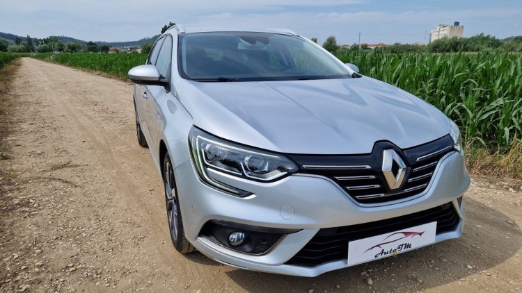 Renault M&eacute;gane Sport Tourer BOSE Edition