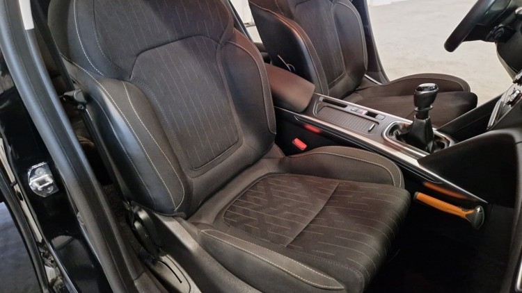 Renault M&eacute;gane Sport Tourer Limited