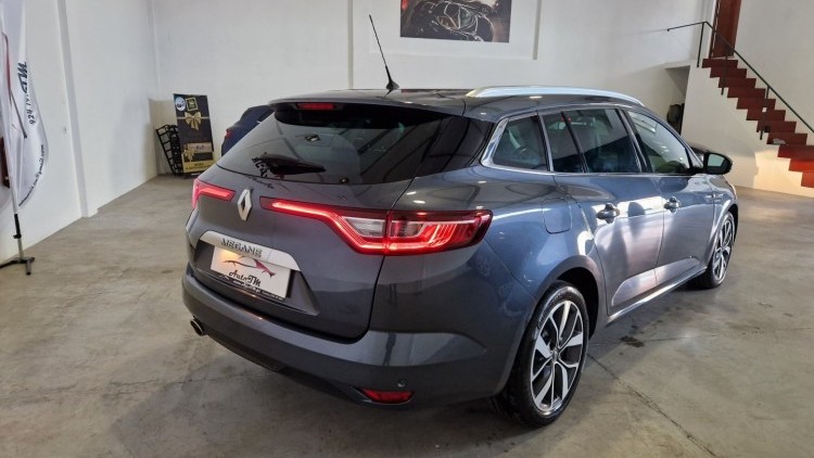 Renault M&eacute;gane Sport Tourer BOSE Edition