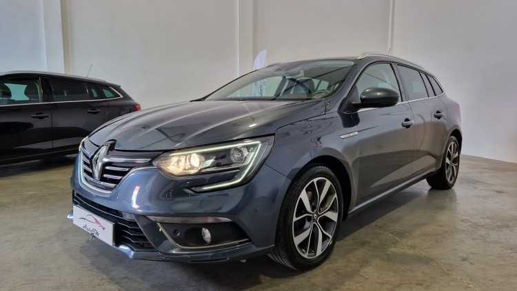 Renault M&eacute;gane Sport Tourer BOSE Edition