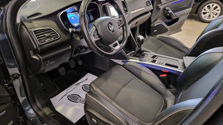 Renault M&eacute;gane Sport Tourer BOSE Edition