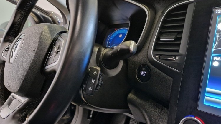 Renault M&eacute;gane Sport Tourer BOSE Edition