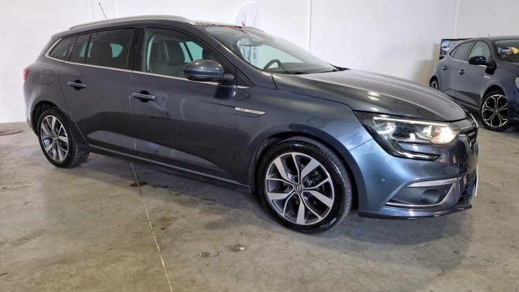Renault M&eacute;gane Sport Tourer BOSE Edition
