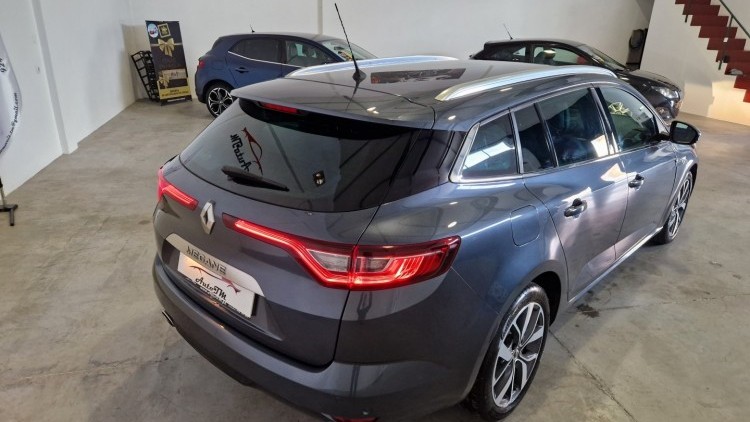 Renault M&eacute;gane Sport Tourer BOSE Edition