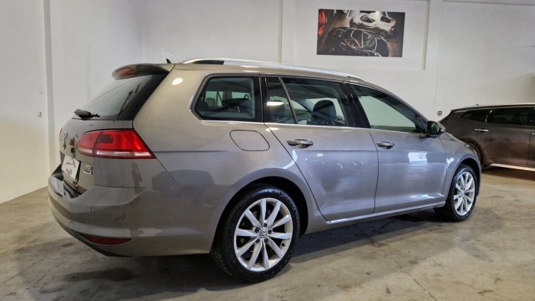 Volkswagen Golf Variant