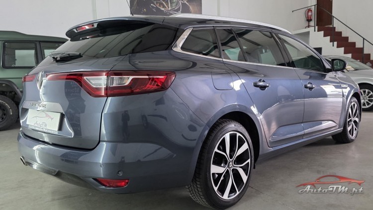 Renault M&eacute;gane Sport Tourer BOSE Edition