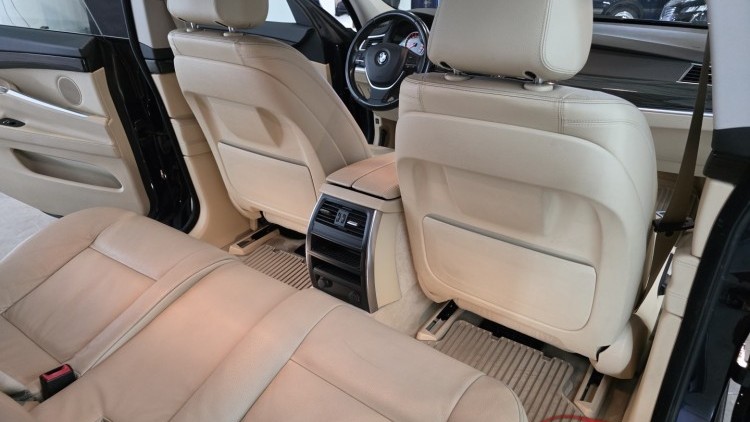 BMW S&eacute;rie 5 - 520 GT Luxury